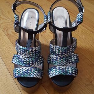 Charlotte Russe woven wedges, blue multi size 7